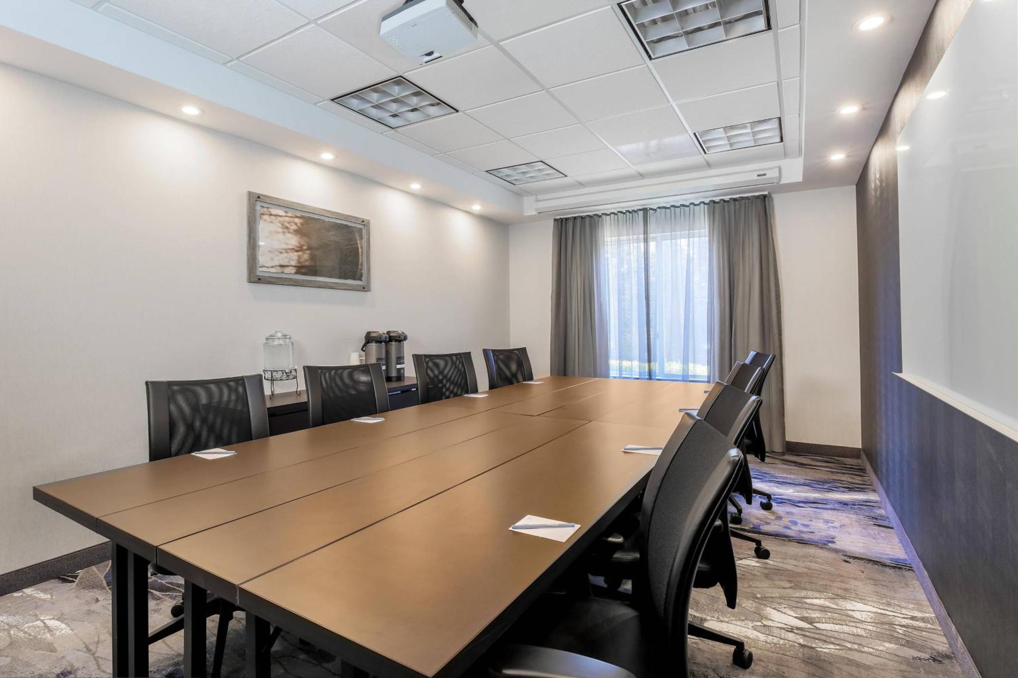 Fairfield Inn & Suites By Marriott ماهوا المظهر الخارجي الصورة